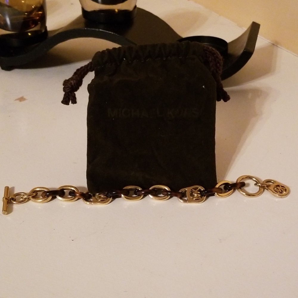 Bracelet( Authentic) - Picture 3 of 4